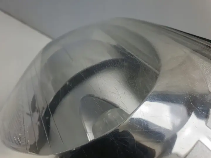 Volvo V60 S60 II PRZEDNIA LAMPA LEWA lewy przód XENON 31299990