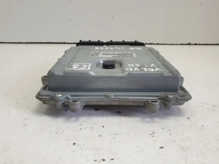 62a409eb34d26c7b2cf2d92df3117ee4