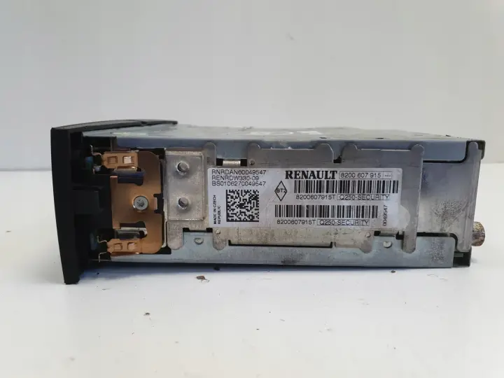 Renault Clio III RADIO CD Radioodtwarzacz 8200607915