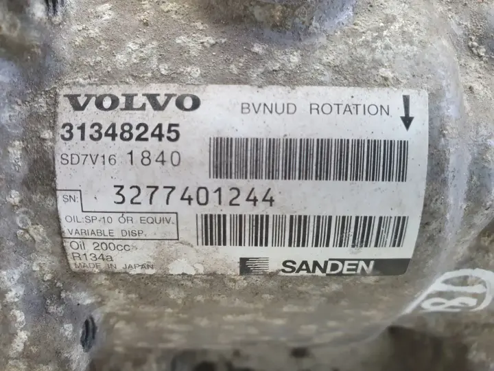 Volvo S40 II V50 lift 1.6 D D2 SPRĘŻARKA KLIMATYZACJI 31348245