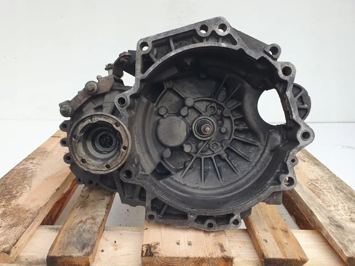 VW Bora 1.6 16V SKRZYNIA BIEGÓW DLP manualna MANUAL
