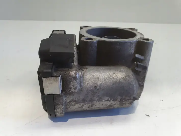 Mercedes Sprinter 906 3.0 CDI V6 PRZEPUSTNICA A6420900270 0281002894