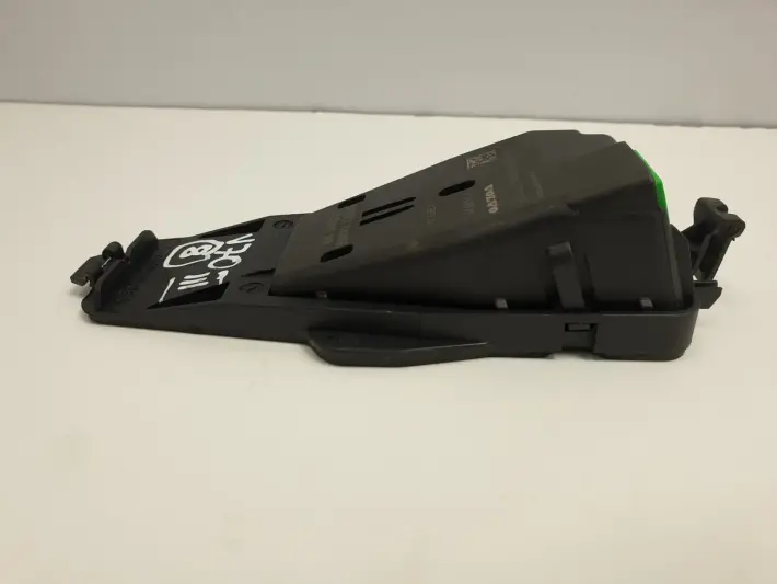 Volvo V70 III CZUJNIK DESZCZU Sensor 31387311