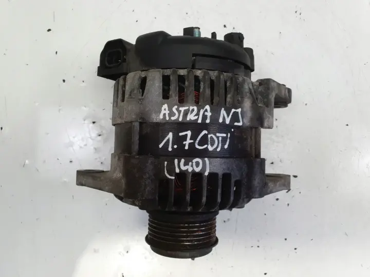 Opel Astra IV J 1.7 CDTI ALTERNATOR 13500186 100A