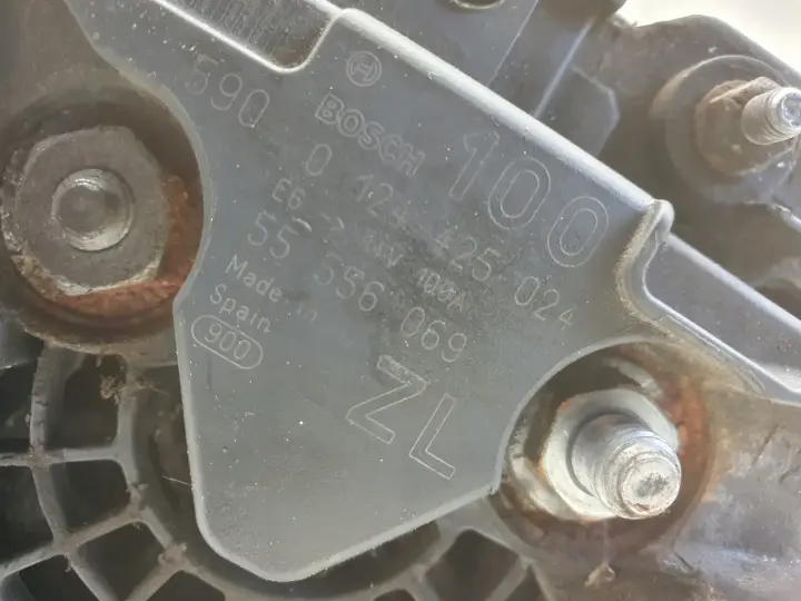 Opel Astra III H 1.4 16V ALTERNATOR 0124425024 bosch 100A
