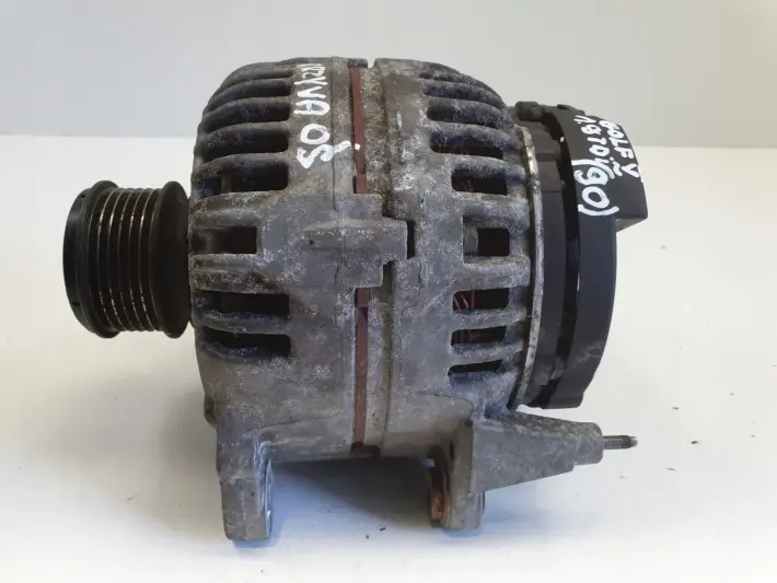 VW Golf V 1.9 TDI ALTERNATOR bosch 06F903023F 140A