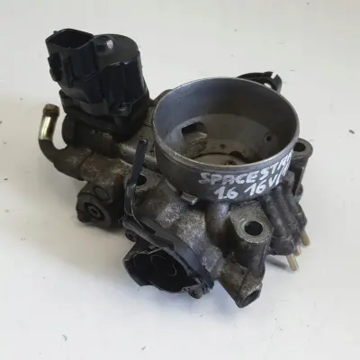 Mitsubishi Space Star 1.6 16V PRZEPUSTNICA AC50-356