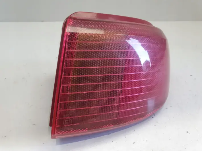 Mazda 2 II Demio II TYLNA LAMPA PRAWA prawy tył pasażera 3M71-13404-AK
