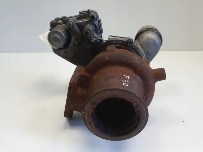 BMW F30 F31 2.0 D TURBOSPRĘŻARKA turbo 8518204