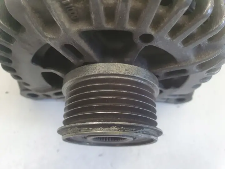 Citroen C5 I 2.0 HDI ALTERNATOR 9646321780 valeo