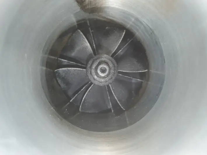 BMW E87 E90 E91 2.0 D N47 TURBOSPRĘŻARKA turbo 7800594