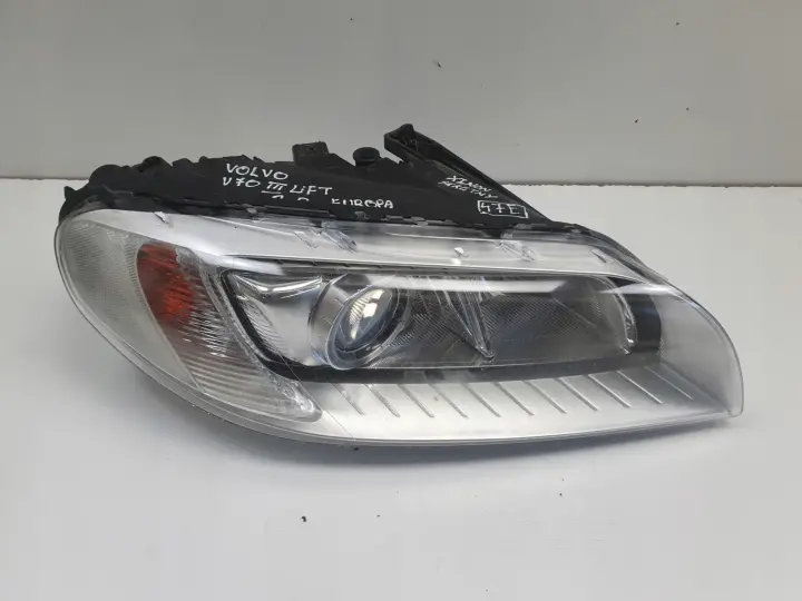 Volvo S80 II V70 III XC70 II LIFT PRZEDNIA LAMPA PRAWA PRAWY PRZÓD 31420014
