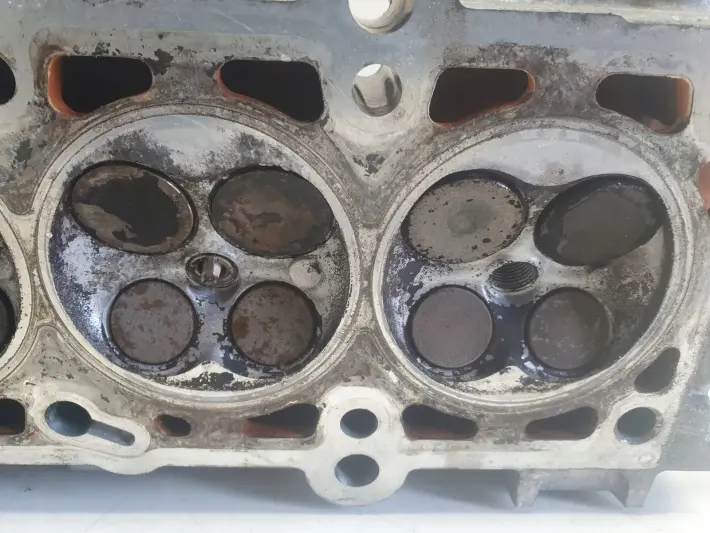 Mini Cooper R50 R53 1.6 16V GŁOWICA CYLINDRÓW 04777751AB