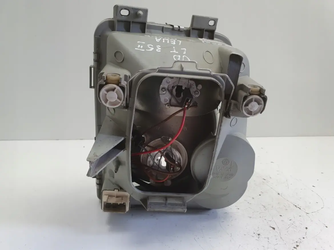 VW LT II PRZEDNIA LAMPA LEWA lewy przód anglik Valeo 2D1941015 67735370