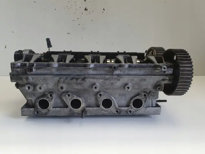 VW Passat B6 2.0 TDI GŁOWICA CYLINDRÓW 03G103373A