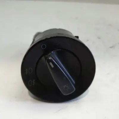 VW Golf IV Passat B5 Octavia I WŁĄCZNIK ŚWIATEŁ Przełącznik 3B0941531C