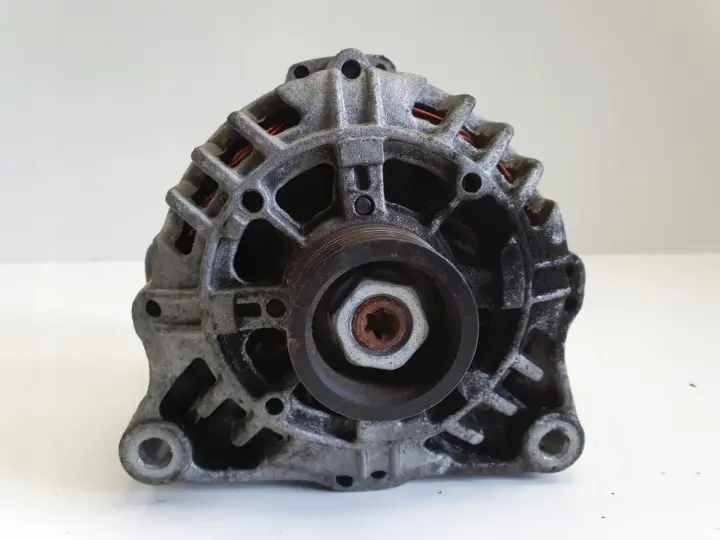 Peugeot 307 1.4 16V ALTERNATOR