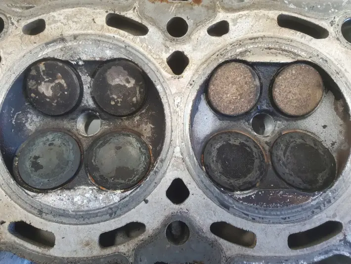 Ford C-Max 1.8 16V GŁOWICA CYLINDRÓW 1S7G-6090-AX