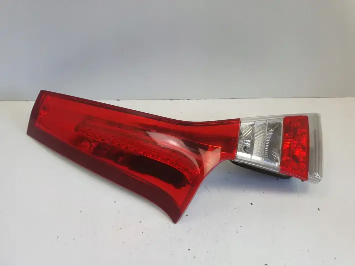 Volvo V70 III 14-16r LIFT TYLNIA LAMPA LEWA LEWY TYŁ kierowcy