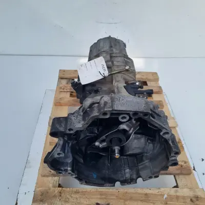 Audi A4 B6 1.9 TDI MANUALNA SKRZYNIA BIEGÓW manual FYA