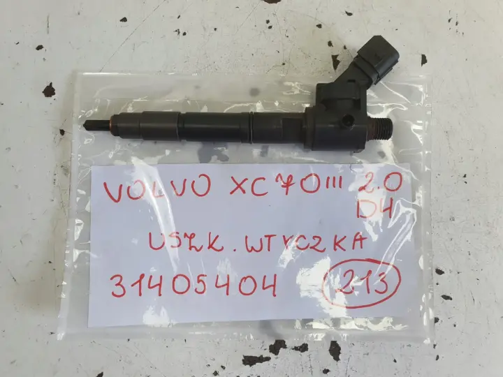 Volvo V70 III XC70 II lift 2.0D D4 WTRYSKIWACZ PALIWA Wtrysk 31405404