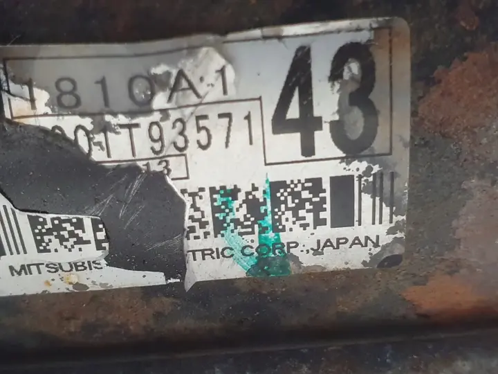 Mitsubishi Lancer VIII 2.0 DID ROZRUSZNIK M001T93571