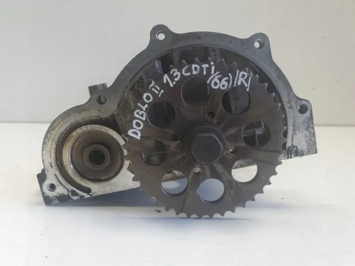 Fiat Doblo II 1.3 M-JET WAŁKI ROZRZĄDU Pokrywa zaworów 55209068
