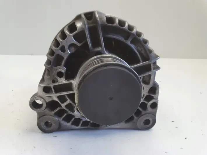 Audi A3 8L Golf IV 1.9 TDI ALTERNATOR 0123515021 038903023L 90A