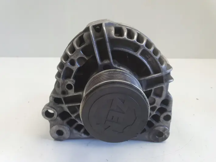 Audi A3 8L Golf IV 1.9 TDI ALTERNATOR 0123515021 038903023L 90A