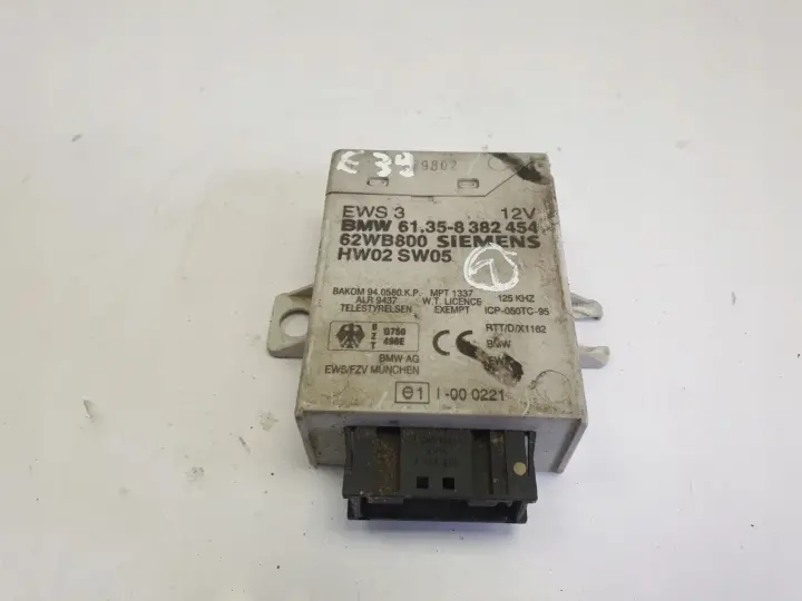 BMW E39 MODUŁ EWS Komputer 8382454