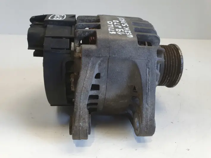 Fiat Stilo 1.9 JTD ALTERNATOR 46782213 denso 105A