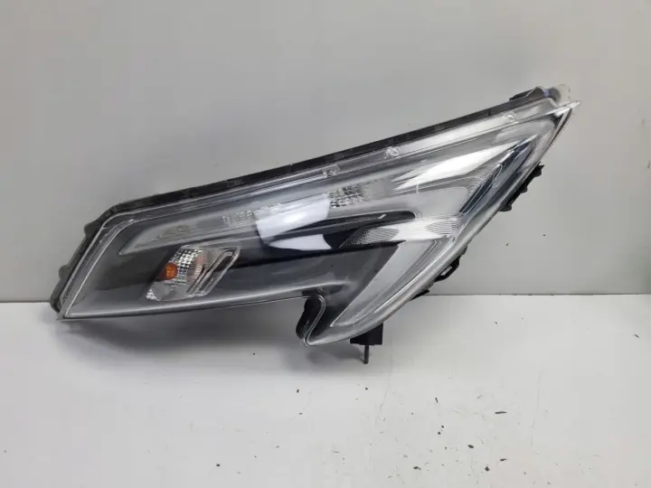 Nissan Juke F15 LIFT PRZEDNIA LAMPA LEWA LEWY PRZÓD kierowcy HALOGEN DRL