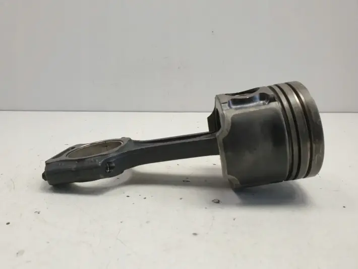 SsangYong Rexton III 2.0 XDI TŁOK KORBOWÓD