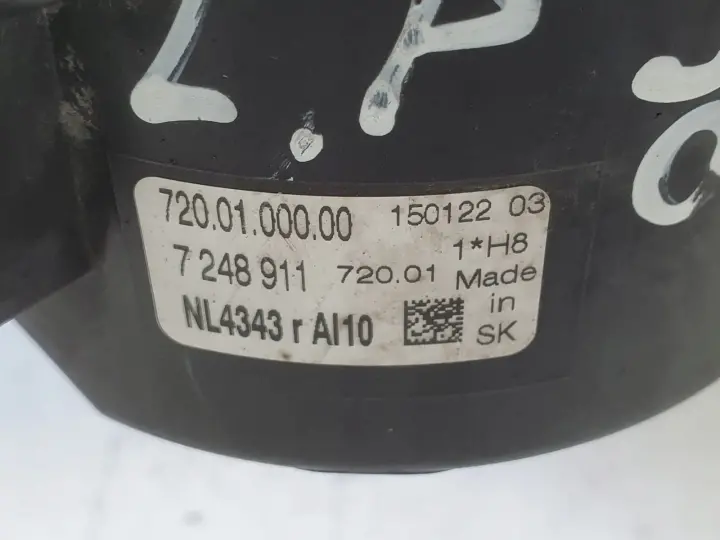 BMW F30 11-18r PRZEDNI HALOGEN PRAWY PRZÓD pasażera 7200100000