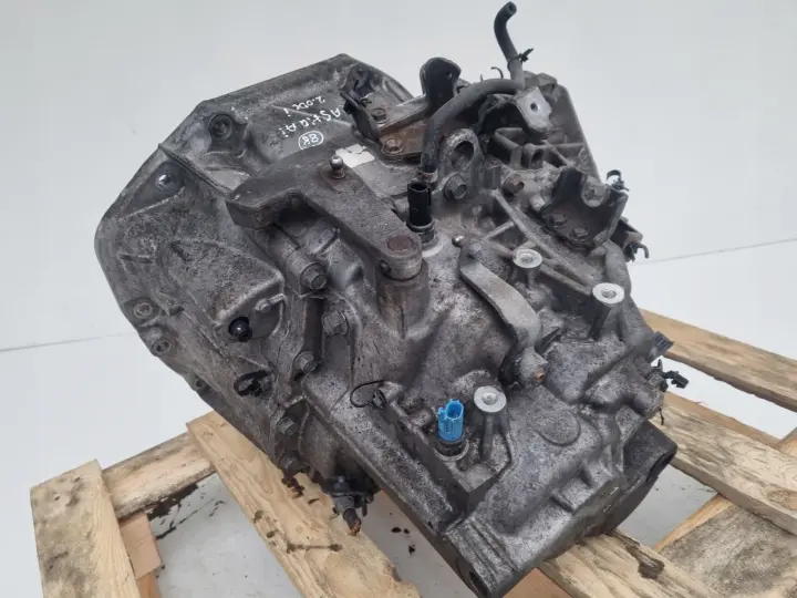 Nissan Qashqai J10 2.0 DCI SKRZYNIA BIEGÓW manual manualna