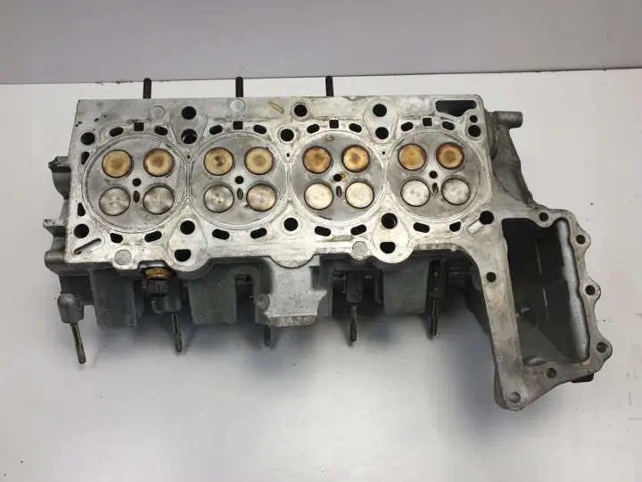 BMW E90 E91 2.0 D GŁOWICA CYLINDRÓW 778752105