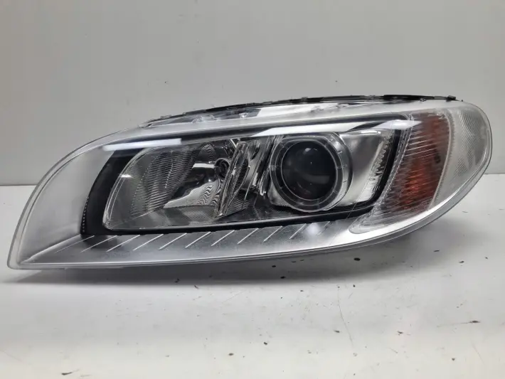 Volvo S80 II V70 III PRZEDNIA LAMPA LEWA lewy przód XENON SKRĘTNY 31420013