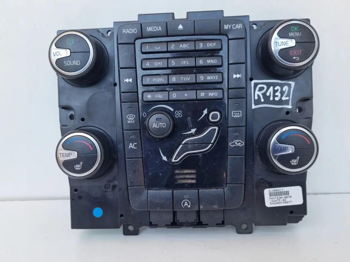 Volvo S60 II V60 I PANEL KLIMATYZACJI Nawiewu radia 31288317