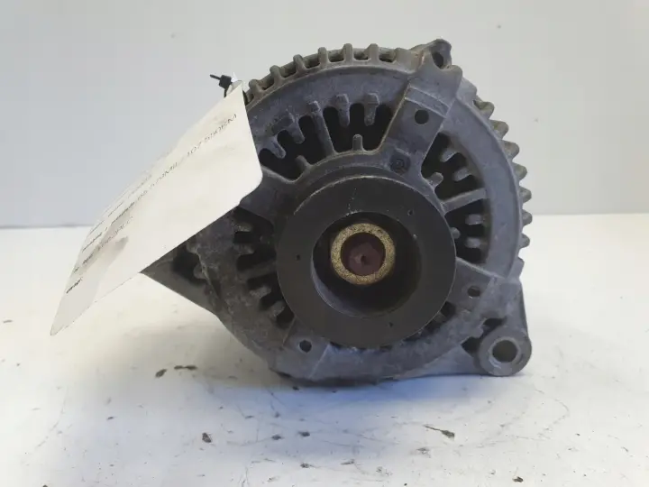 Land Rover Freelander 2.5 V6 ALTERNATOR YLE102480