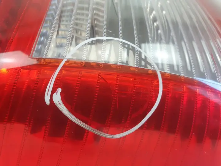 Citroen C2 03-09r TYLNA LAMPA LEWA lewy tył kierowcy 9680283780