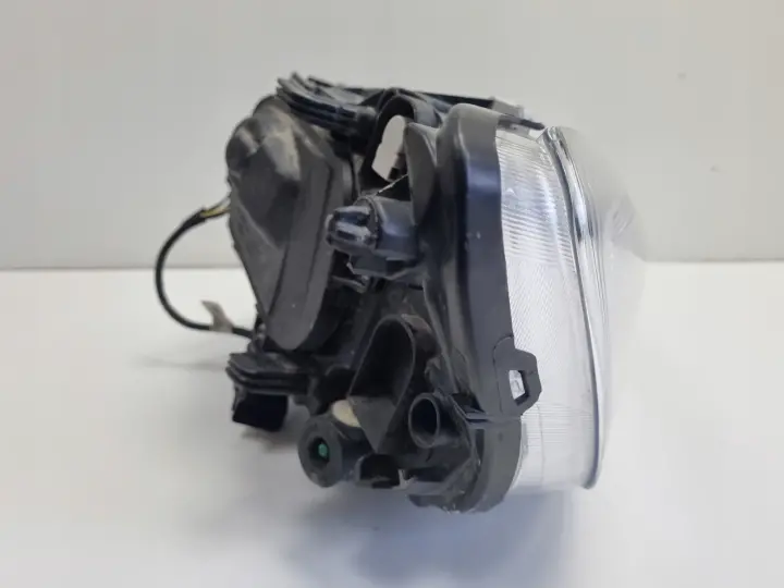 Volvo V60 S60 II LIFT PRZEDNIA LAMPA PRAWA prawy przód BI XENON 31420254