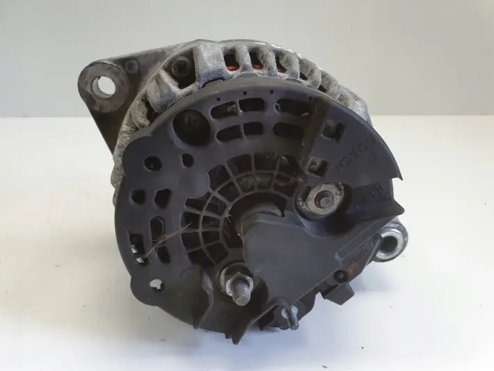 Opel Vectra C 1.9 CDTI ALTERNATOR