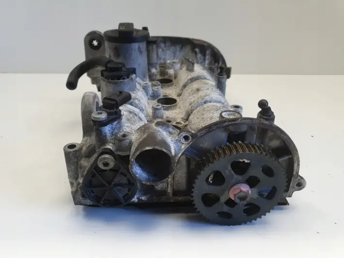 Skoda Citigo 1.0 MPI POKRYWA ZAWORÓW wałki 04C103475H