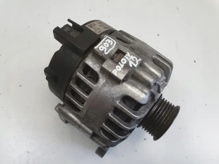 Skoda Fabia I VW Polo IV 1.2 12V ALTERNATOR valeo 03D903025J