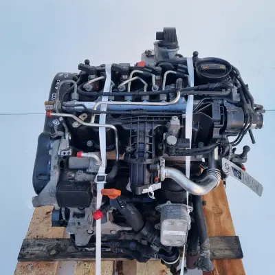 SILNIK KOMPLET VW Jetta V 1.6 TDI 90KM 133tyś CAY CAYB
