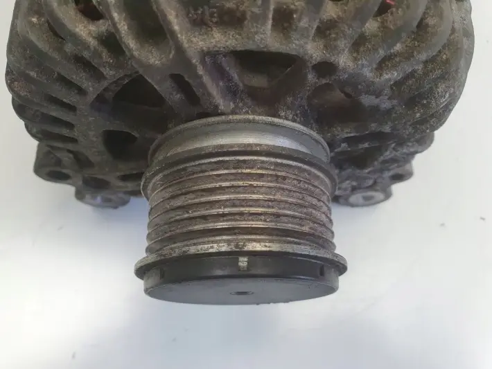 VW Golf V 2.0 SDI ALTERNATOR 06F903023C valeo 140A