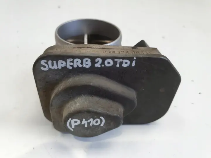 VW Bora 1.9 SDI PRZEPUSTNICA 038128063C