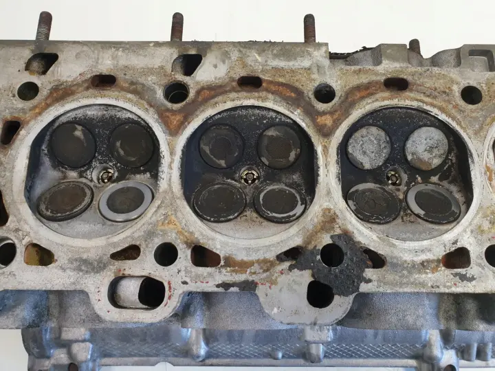 Volvo S60 V70 2.4 B GŁOWICA CYLINDRÓW 1001837003