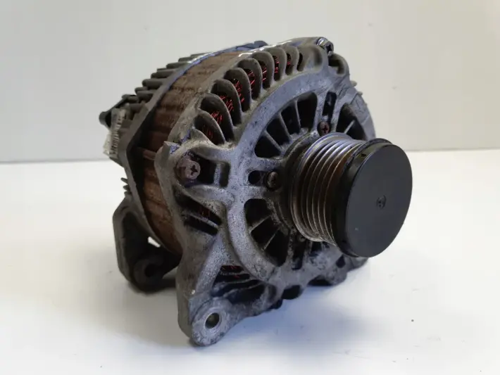 Renault Megane Scenic III 1.5 DCI ALTERNATOR 8200960533 210A