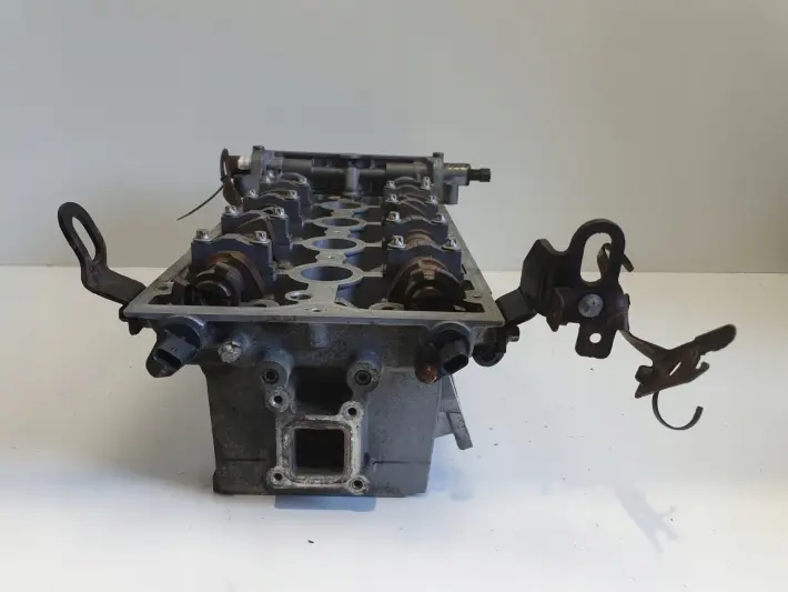 Opel Zafira B Astra J 1.6 16V A16XER GŁOWICA CYLINDRÓW 55559340